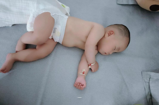 仙桃宝宝发烧可以喝牛奶吗